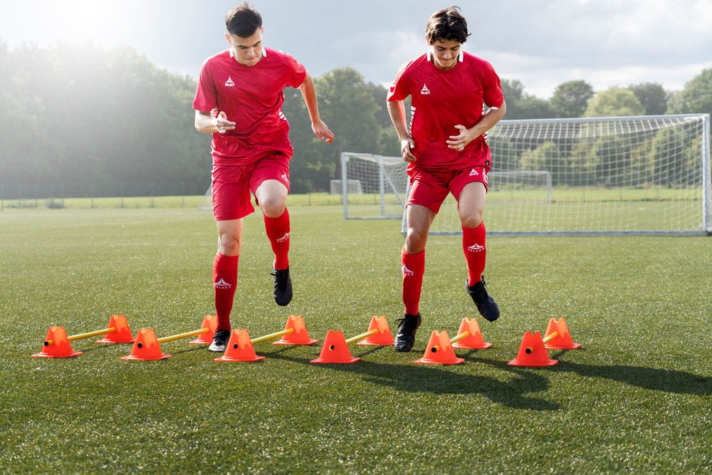 agility_set_w_cones_and_poles_teamgear_action-17615